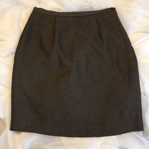 Liz Claiborne Fitted Herringbone Pencil Skirt